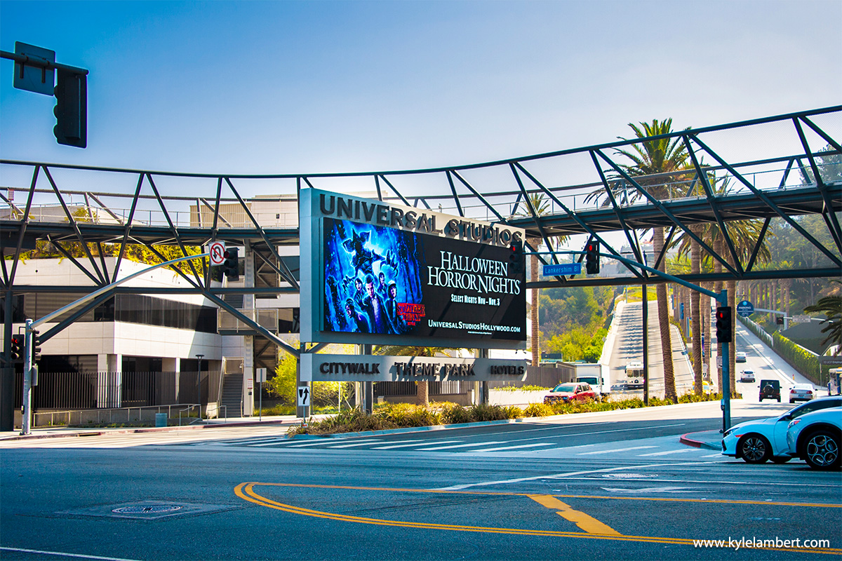Stranger Things - Universal Studios Halloween Horror Nights - Hollywood Entrance